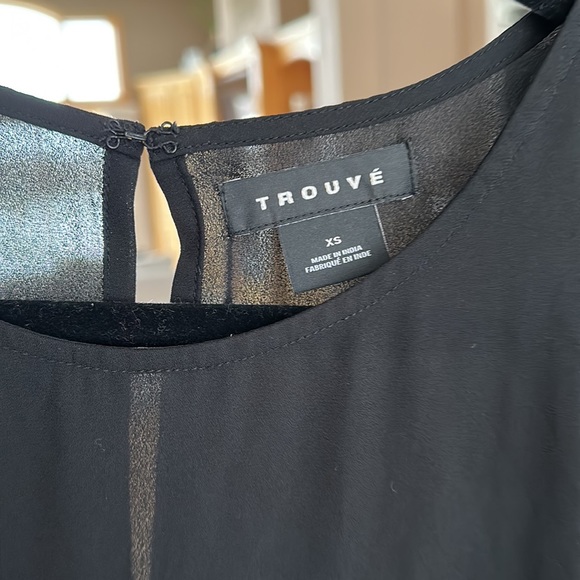 TROUVÉ Black Tank Top - Picture 4 of 6